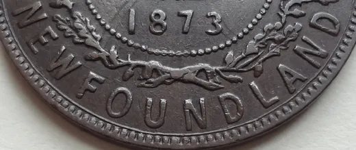 Narrow Date, Low 3, Wire Border Spurs