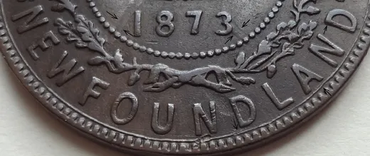 Narrow Date, Low 3, Wire Border Spurs