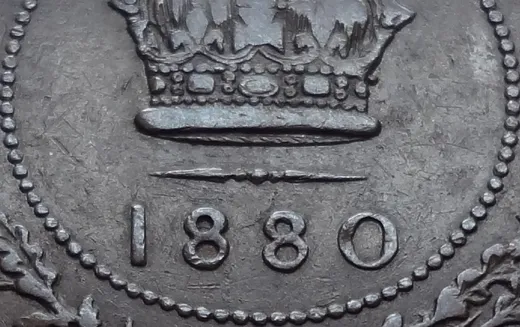 Medium Date, Wire Border Spur